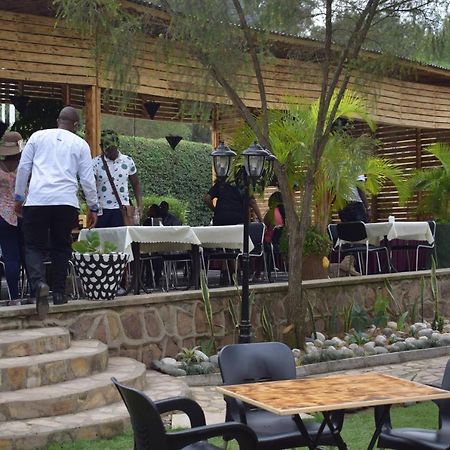 Acacia Hotel Mbarara Nyamitanga Экстерьер фото