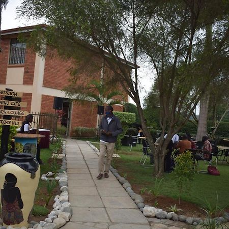 Acacia Hotel Mbarara Nyamitanga Экстерьер фото