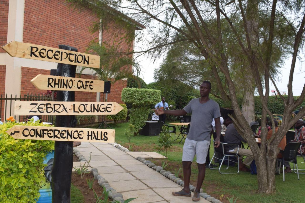 Acacia Hotel Mbarara Nyamitanga Экстерьер фото