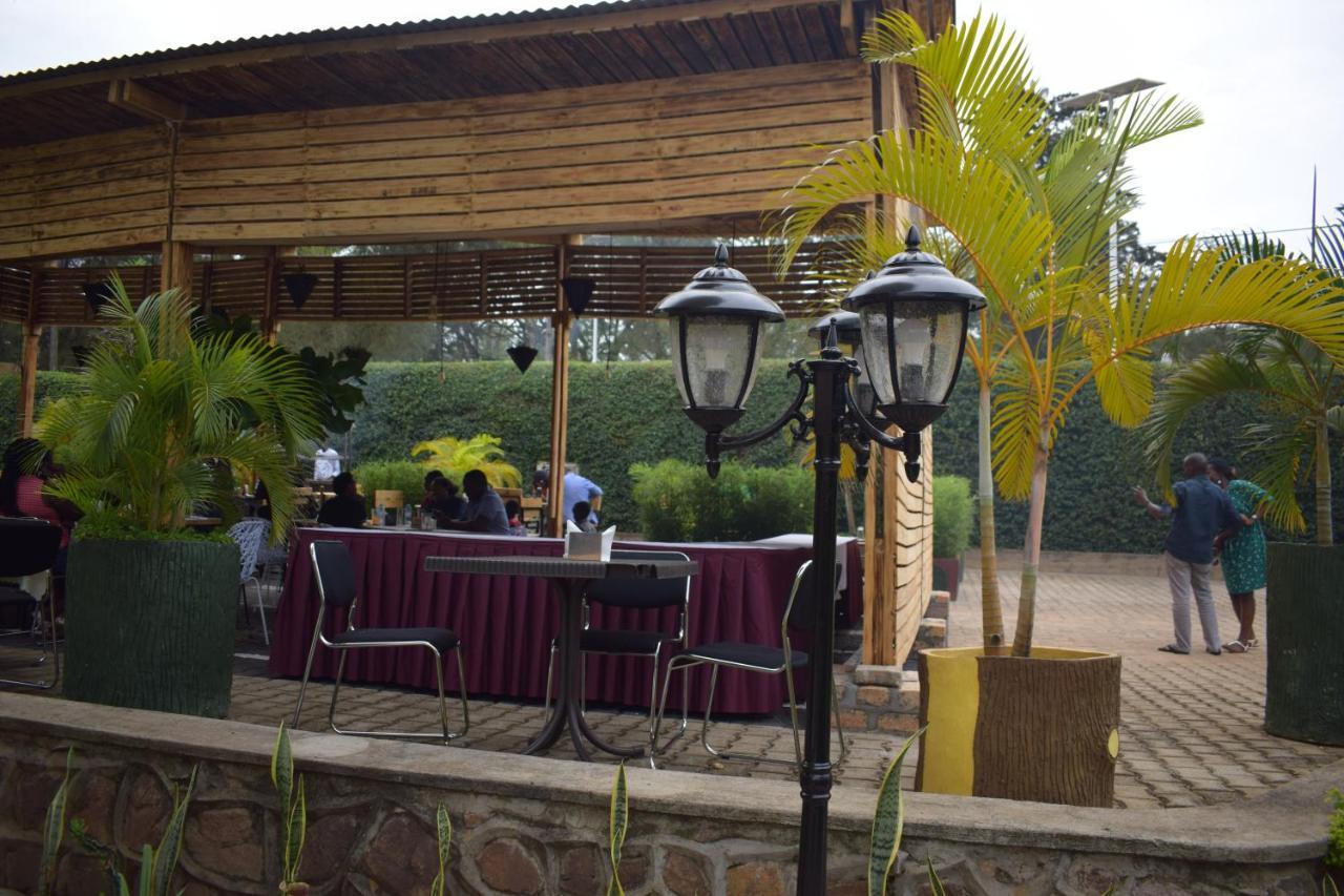 Acacia Hotel Mbarara Nyamitanga Экстерьер фото