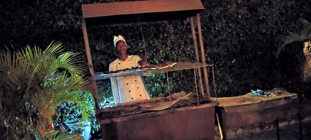 Acacia Hotel Mbarara Nyamitanga Экстерьер фото